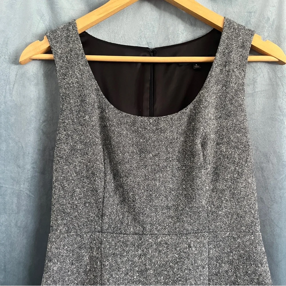 Express Design Studio Gray Tweed Sleeveless Scoop Neck Sheath Wool Dress EUC 4 - Picture 3 of 16